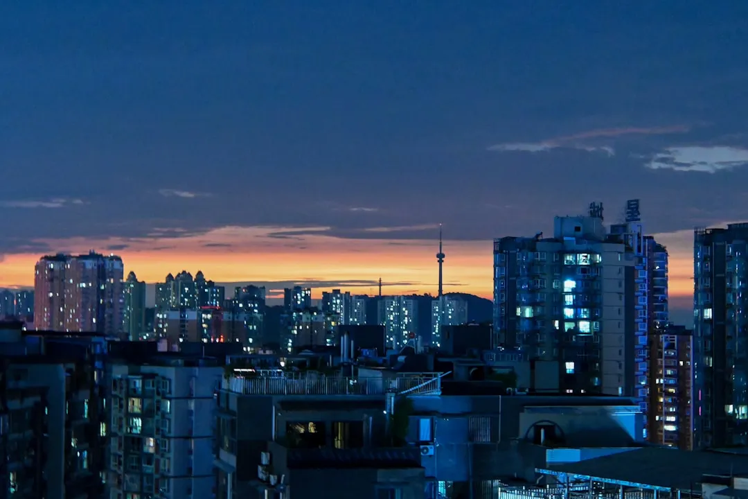 2025年四川商务咨询行业新规落地，中小企业管理合规要点解析正文配图 2